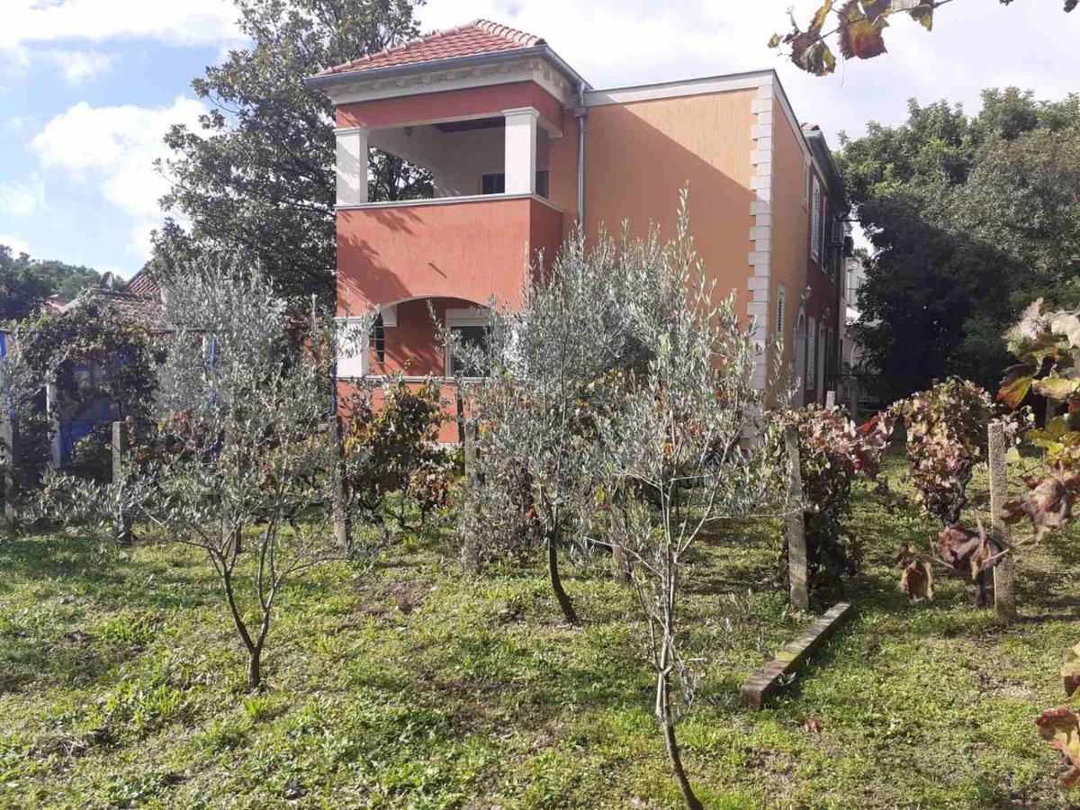 Apartments Rolovina Tivat Bagian luar foto