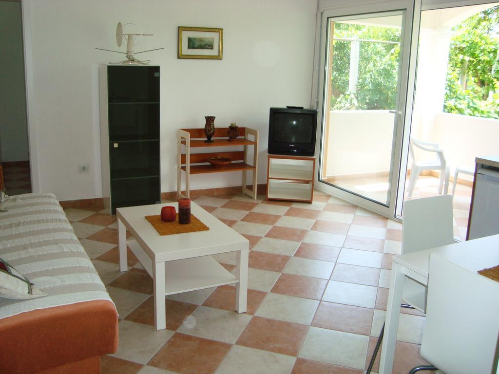 Apartments Rolovina Tivat Ruang foto