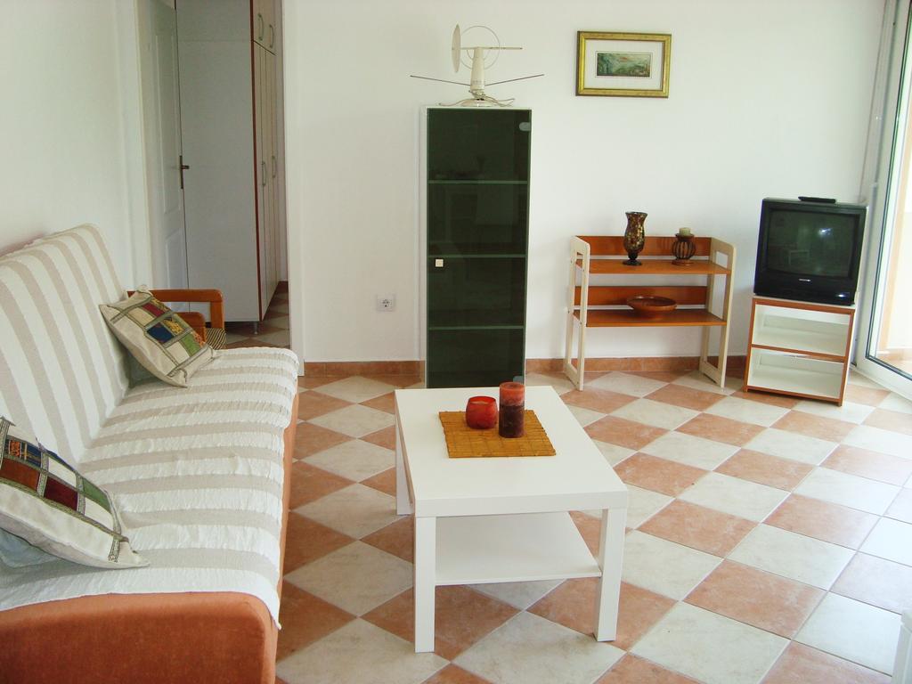 Apartments Rolovina Tivat Ruang foto