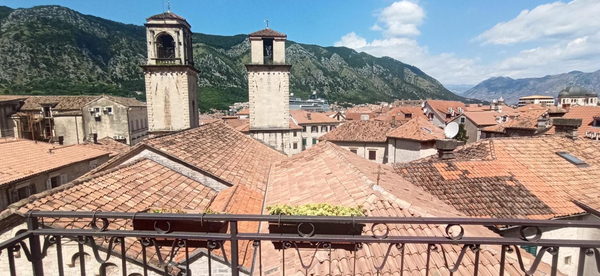Apartments Rolovina Tivat Ruang foto